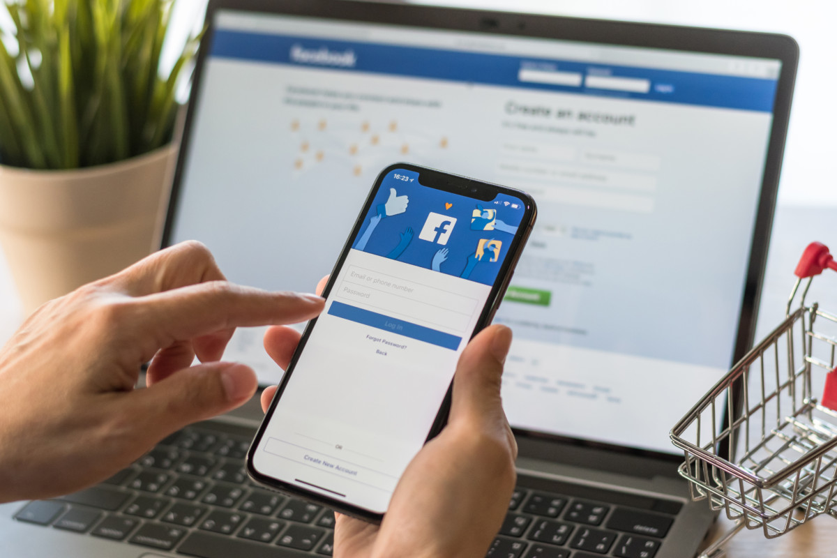 Facebook traffic