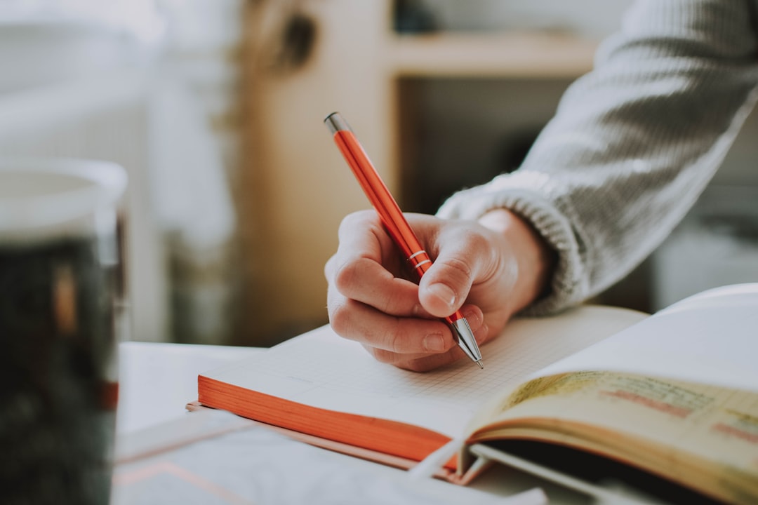 How to Write a Book with AI: A Step-by-Step Guide
